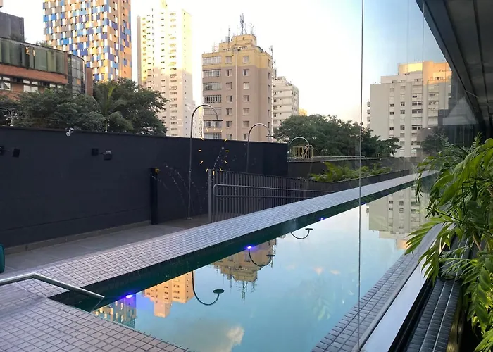 Studio Oscar Freire, Na Rua Mais Luxuosa De Sp!1120