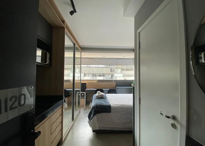 Studio Oscar Freire, Na Rua Mais Luxuosa De Sp!1120